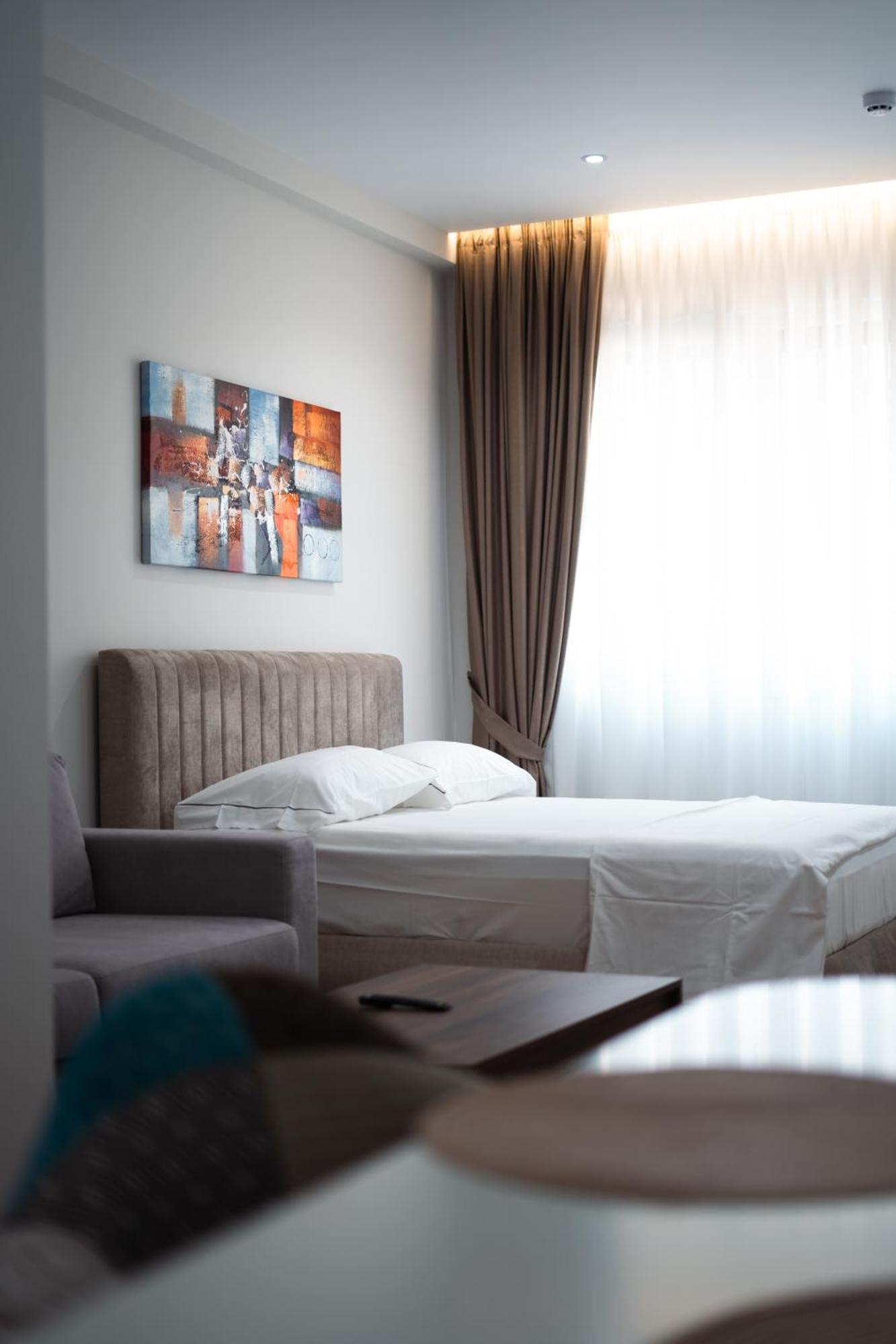 Tirana Elite Apartments Esterno foto